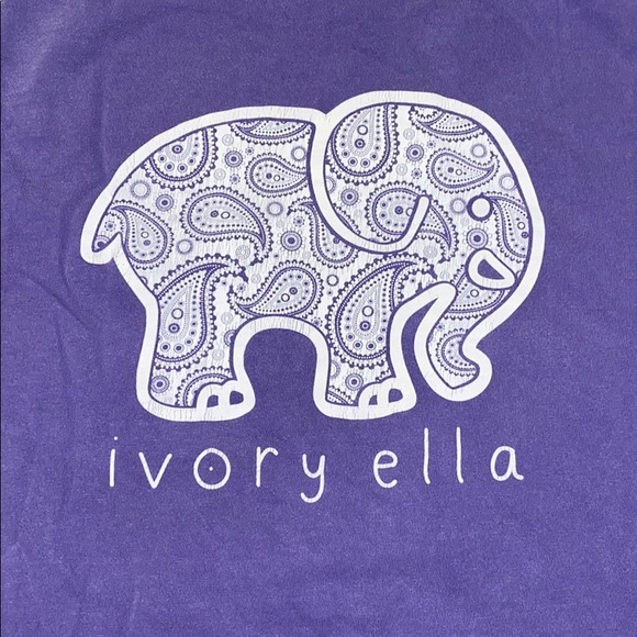 Ivory Ella Long sleeve pocket tee